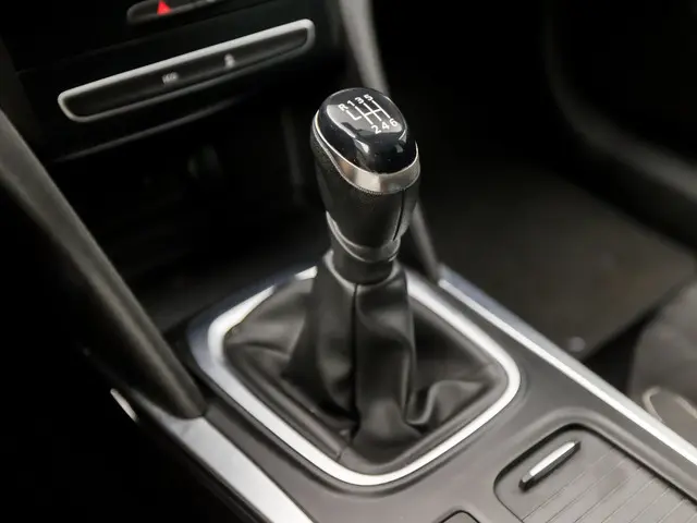 Renault Mégane Estate 1.3 TCe Limited Sport 2019 Benzine 10