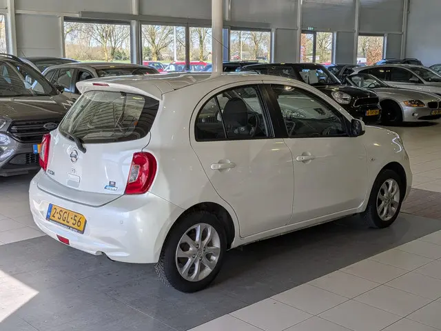 Nissan Micra 1.2 DIG-S Tekna 2013 Benzine 4