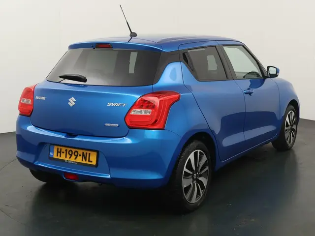 Suzuki Swift 1.2 Stijl Smart Hybrid 2020 Benzine 5