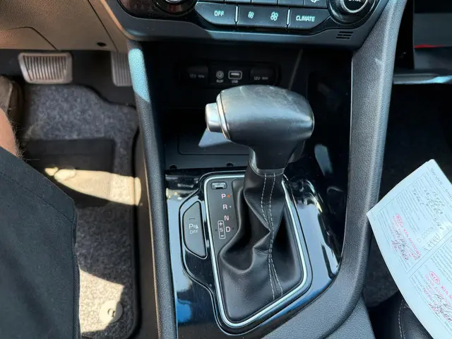 Kia Niro 1.6 GDi Hybrid DynamicLine 2018 Hybride Benzine 10
