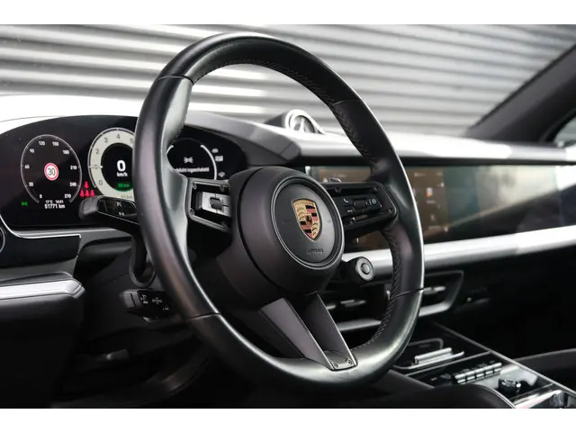 Porsche Cayenne 3.0 E-Hybrid 2023 Hybride Benzine 19