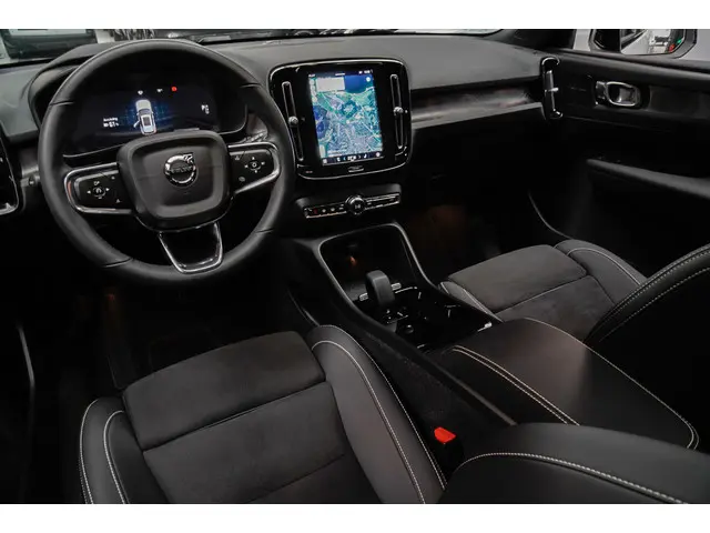 Volvo XC40 Recharge 70 kWh 2022 Elektrisch 49