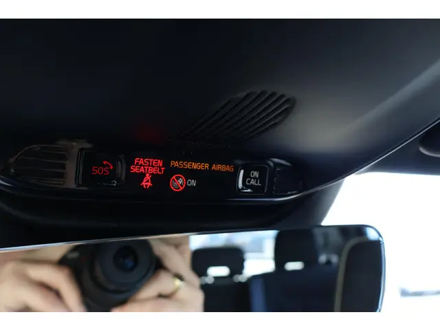 Volvo XC40 1.5 T3 R-Design 2020 Benzine 31