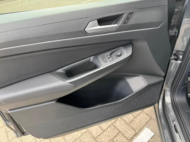 Volkswagen Caddy 1.5 TSI 5p 2022 Benzine 10
