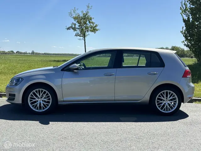 Volkswagen Golf 1.2 TSI • Historie bekend • 2012 Benzine 15