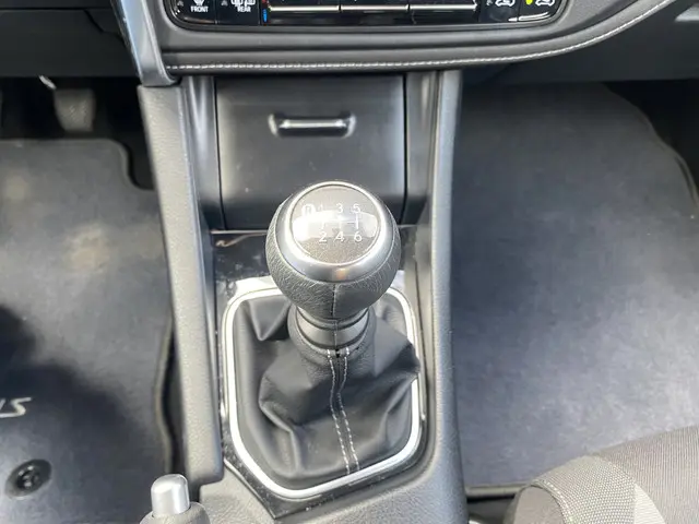 Toyota Auris 1.3 Aspiration 2016 Benzine 21