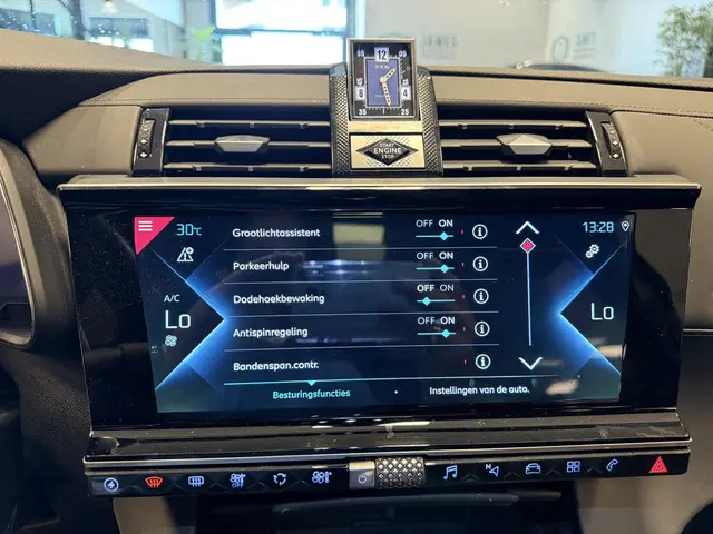 DS DS 7 Crossback 1.6 PureTech Rivoli 2020 Benzine 18