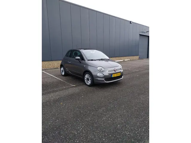 Fiat 500 0.9 TwinAir Turbo Collezione 2018 Benzine 4