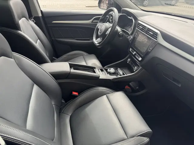 MG ZS EV MG Luxury 45 kWh 2021 Elektrisch 8
