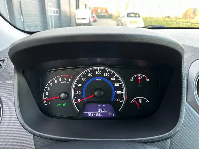 Hyundai i10 1.0i Comfort 2019 Benzine 16