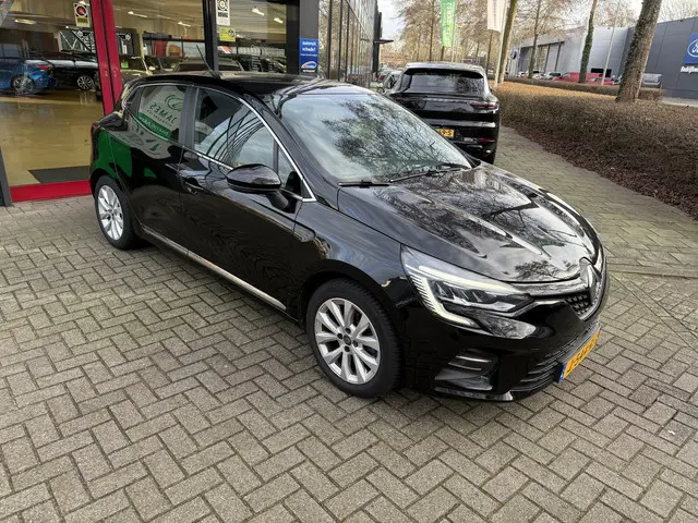 Renault Clio 1.0 TCe Intens 2020 Benzine 6