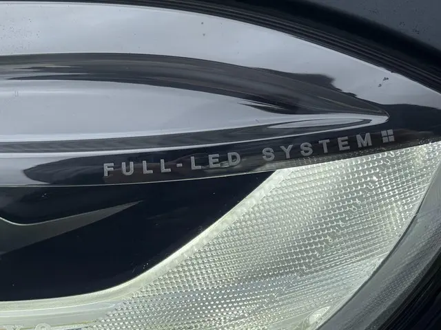 Volvo V40 2.0 T4 Business Sport 2018 Benzine 6