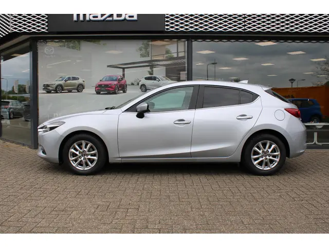 Mazda 3 HB 2.0 SkyActiv-G 120 TS+ 2017 Benzine 9