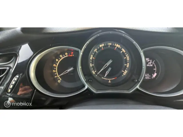 Citroën DS3 1.6 So Chic 2013 Benzine 6
