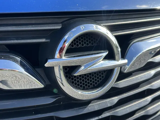 Opel Crossland X 1.2 Turbo Online Edition 2018 Benzine 35