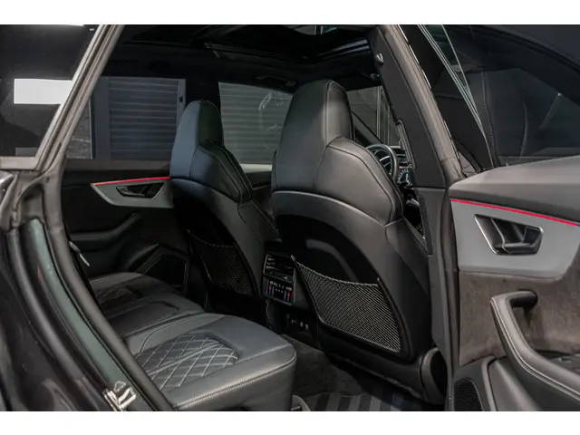 Audi SQ8 4.0 TFSI Quattro 2021 Benzine 25
