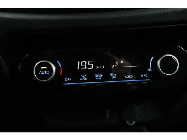 Toyota Aygo X 1.0 VVT-i MT first 2023 Benzine 17