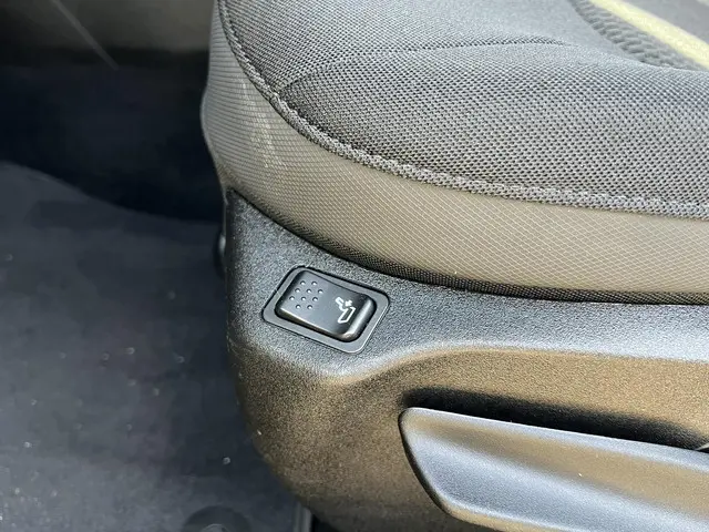 Jeep Renegade 1.5T e-Hybrid Limited 2022 Benzine 13