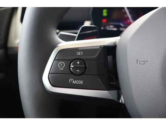 BMW X1 xDrive25e 2025 Hybride Benzine 14