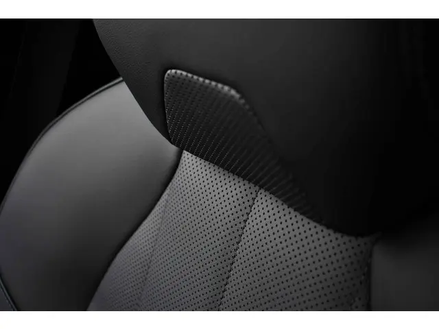 BMW 5 Serie 530e M-Sport 2024 Hybride Benzine 38