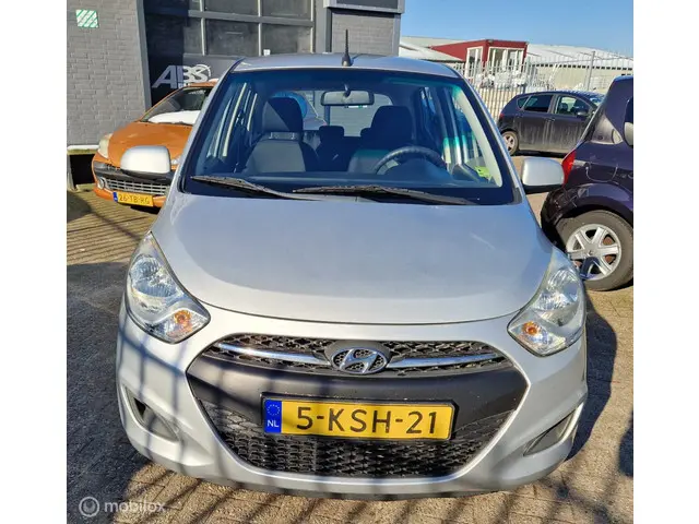 Hyundai i10 1.0i i-Drive AIRCO APK FEB 2026 2014 Benzine 2