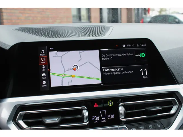 BMW 3 Serie 330i High Executive Edition 2019 Benzine 27