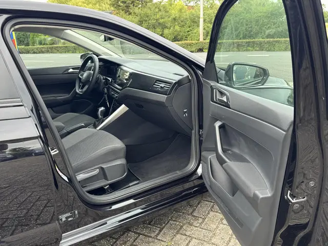 Volkswagen Polo 1.0 TSI Life Business 2023 Benzine 14