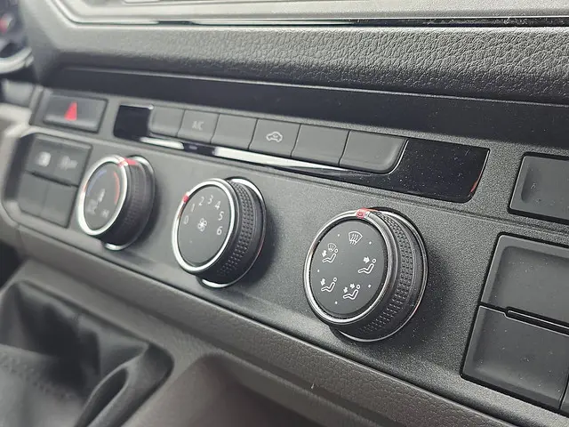 Volkswagen Crafter 2.0 2024 Diesel 10