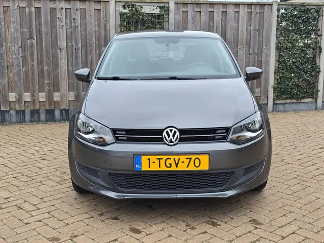 Volkswagen Polo 1.2 TSI BlueMotion Edition 2014 Benzine 2