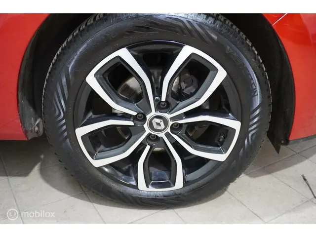Renault Clio 0.9 TCe Limited 2019 Benzine 10