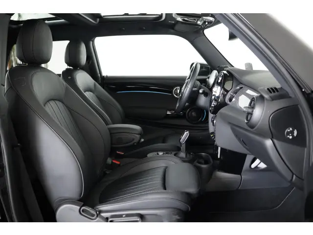 MINI Electric Cooper MINI Yours 33 kWh 2023 Elektrisch 12