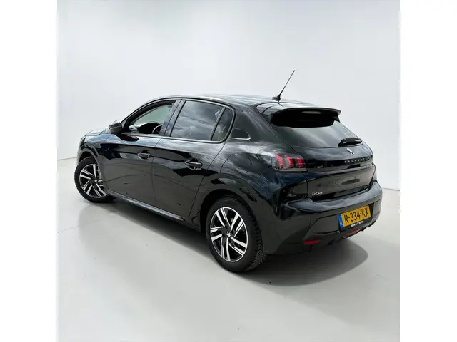 Peugeot 208 1.2 PureTech Allure 1e eigenaar 2022 Benzine 7