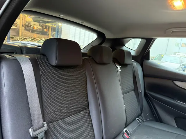 Nissan QASHQAI 1.2 Acenta 2014 Benzine 29