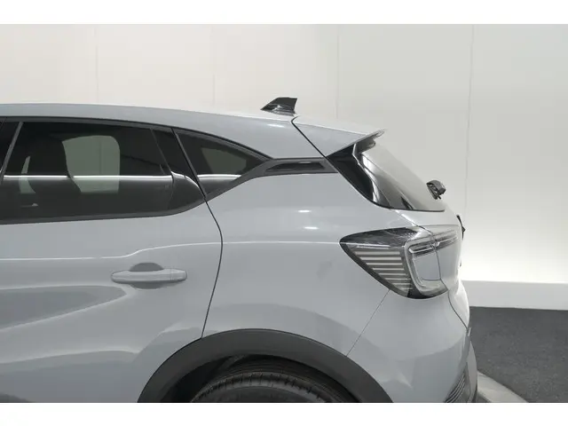 Renault Captur TCe 90 Techno 2025 Benzine 20