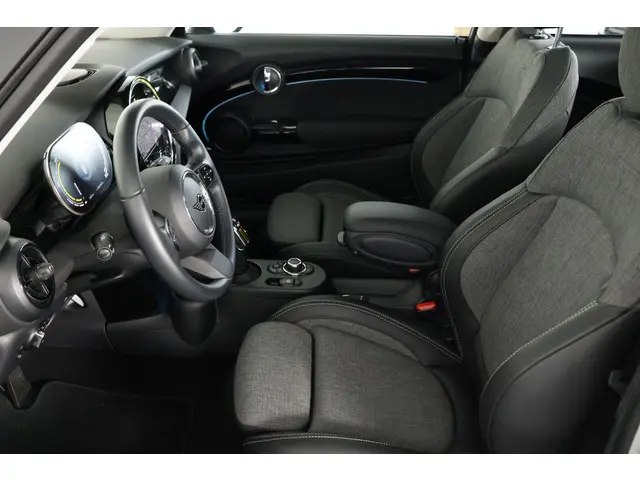 MINI Electric Mini Essential 33 kWh 2021 Elektrisch 6