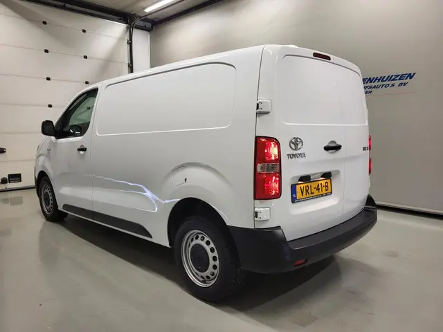 Toyota ProAce Worker 2.0D 145PK L2/H1 Euro 6! 2022 Diesel 15
