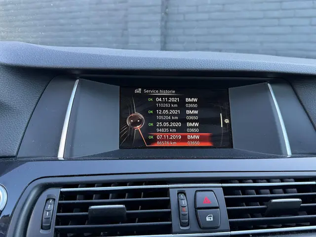 BMW 5 Serie 518d Executive 2014 Diesel 23