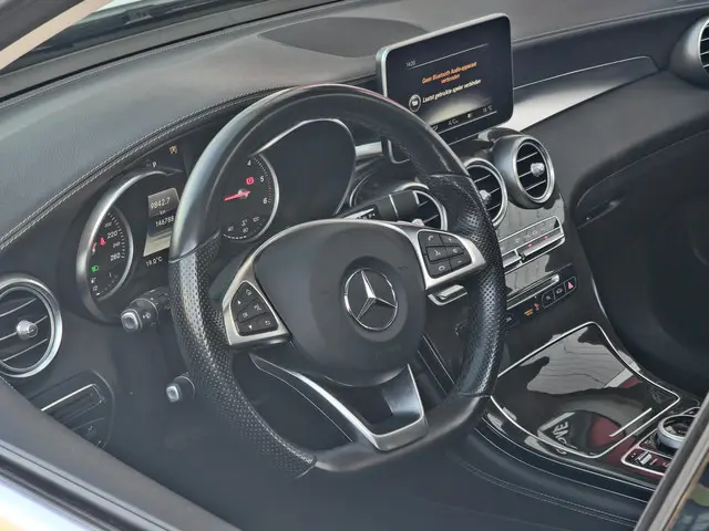 Mercedes-Benz GLC 220 d 4MATIC | AMG LINE | PANO 2017 Diesel 9