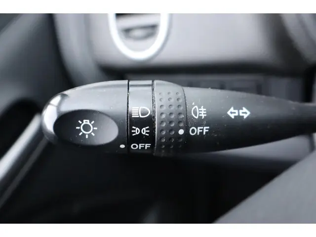 Suzuki Splash 1.0 VVT Comfort EASSS|Airco| 2014 Benzine 7