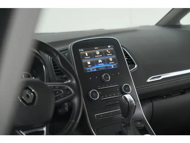 Renault Grand Scénic TCe 140 EDC Intens 2021 Benzine 54