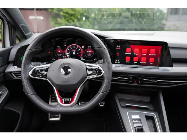 Volkswagen Golf 2.0 TSI GTI 2021 Benzine 15