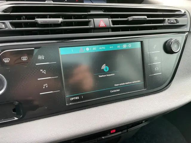 Citroën C4 Picasso 1.2 PureTech Shine 2018 Benzine 19