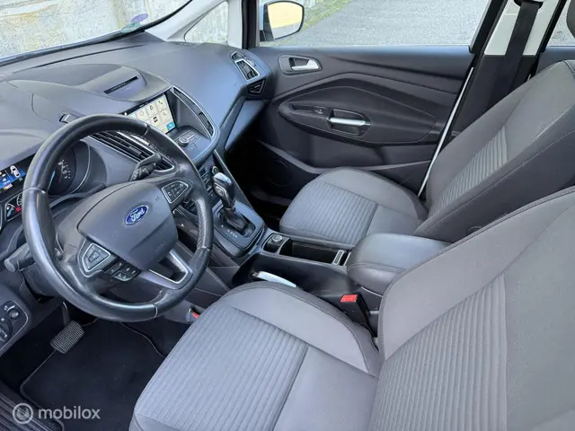 Ford C-MAX 1.5 Titanium 2017 Benzine 13