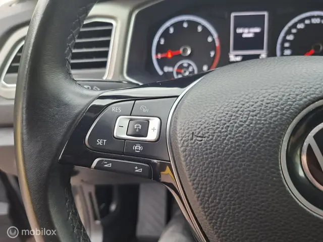 Volkswagen T-Roc 1.0 TSI Style Business 2021 Benzine 17