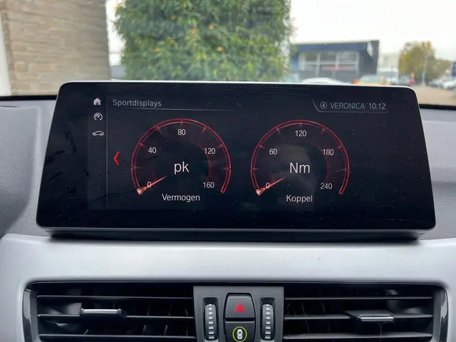 BMW X1 SDrive18i Executive Automaat 2020 Benzine 33