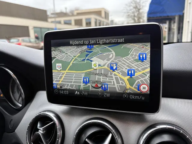 Mercedes-Benz CLA Shooting Brake 2015 Benzine 15