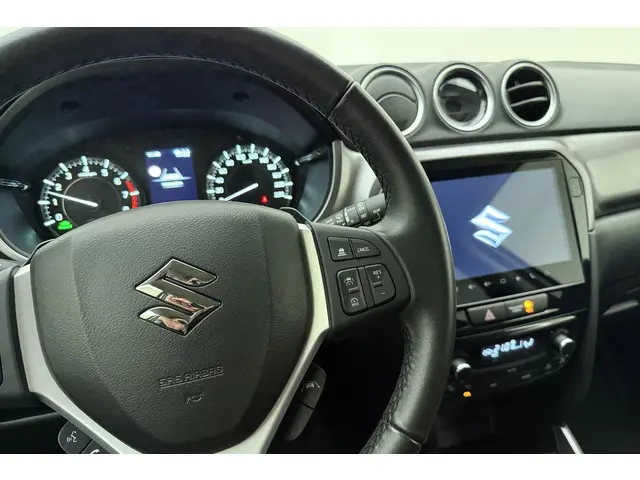 Suzuki Vitara 1.5 Hybrid Select 2025 Hybride Benzine 18