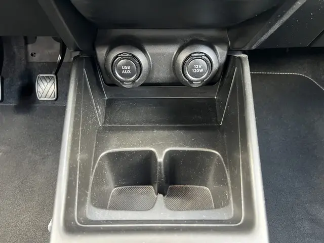 Suzuki Swift 1.2 Select 2017 Benzine 24