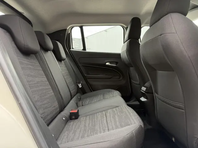 Jeep Avenger Longitude 54 kWh Aut. 2024 Elektrisch 15