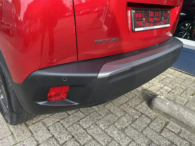 Peugeot 2008 1.2 Turbo 100PK Allure 2024 Benzine 20